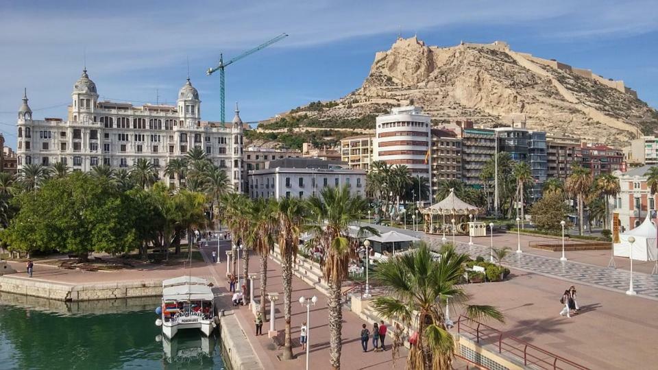 1A Linea Playa San Juan. Vistas. Piscina. Bbq. Gym Διαμέρισμα El Campello Εξωτερικό φωτογραφία